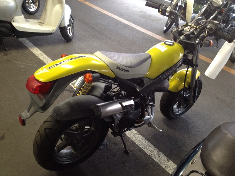 Suzuki Street Magic 2