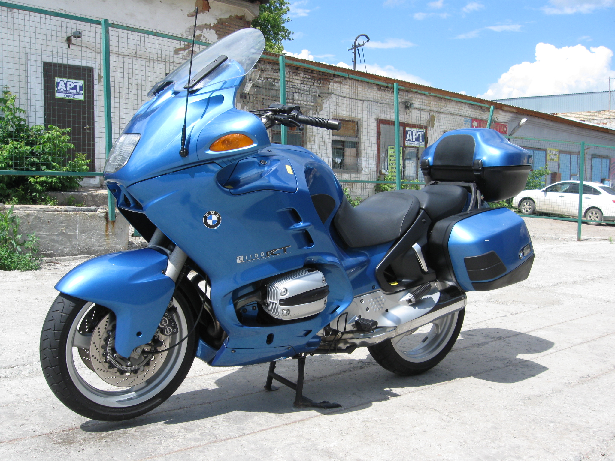 BMW r1100rt