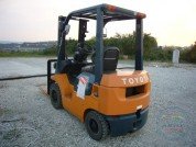   TOYOTA  GENEO  3