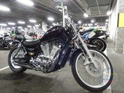  SUZUKI INTRUDER 800  1