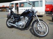 SUZUKI INTRUDER 800  1