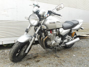 мотоциклы YAMAHA XJR1300 фото 2