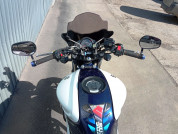  SUZUKI GLADIUS 400 ABS  6