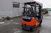  TOYOTA 02-8FG15  4