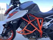  KTM 1290 SUPER DUKE R  8