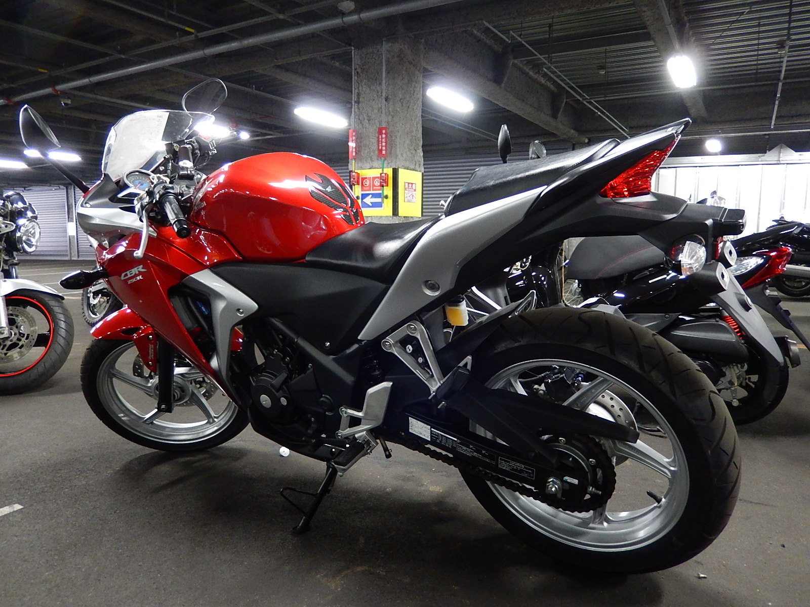 Купить 250 кубиков. Мотоцикл 250cc Sprint "CBR" r17. CBR мотоцикл 250 кубов. Iraid 250 кубов. Sprint CBR 250.