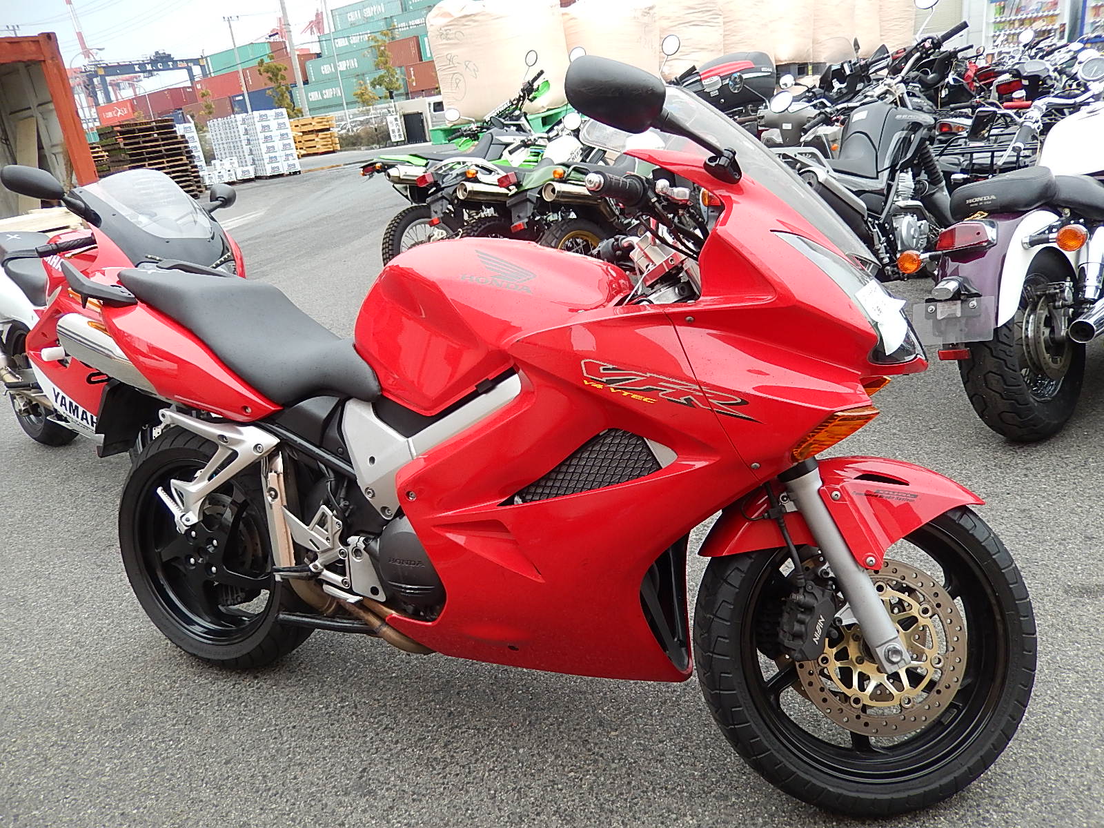 Honda vfr. Honda VFR 800. Мотоцикл Хонда VFR 800. Хонда ВФР 800 2002. Honda VFR 600.