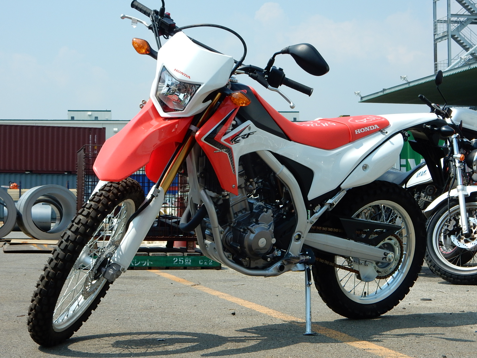 Хонда срв 250. Honda 250 Enduro. Хонда эндуро 250. Эндуро мотоциклы Хонда 250. Хонда туристический эндуро 250.