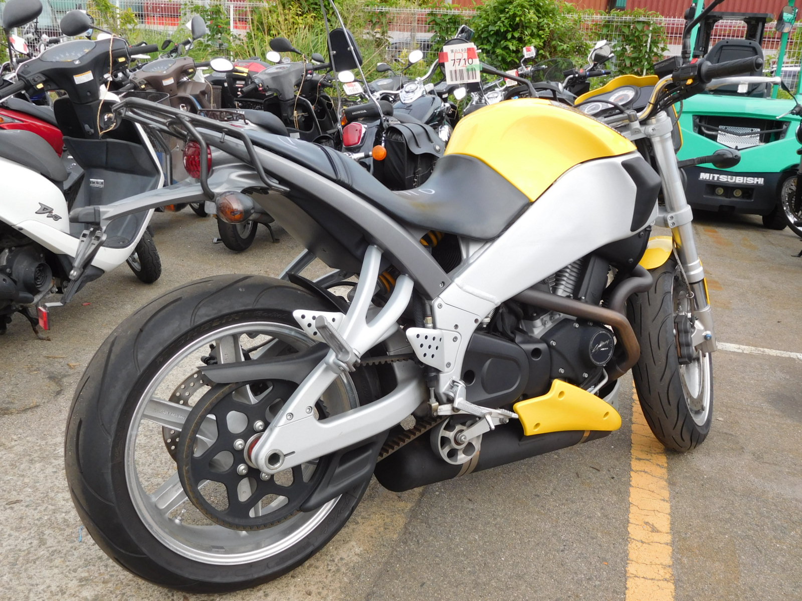 Р‘РµР»С‹Р№ Buell 9r